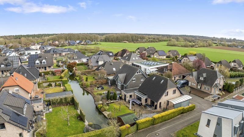 Freistehendes Wohnen mit viel Platz, Komfort und einem traumhaften Garten.